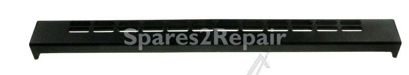 Square Plug - 8051130 Upper Strip 5 Black [Amica]